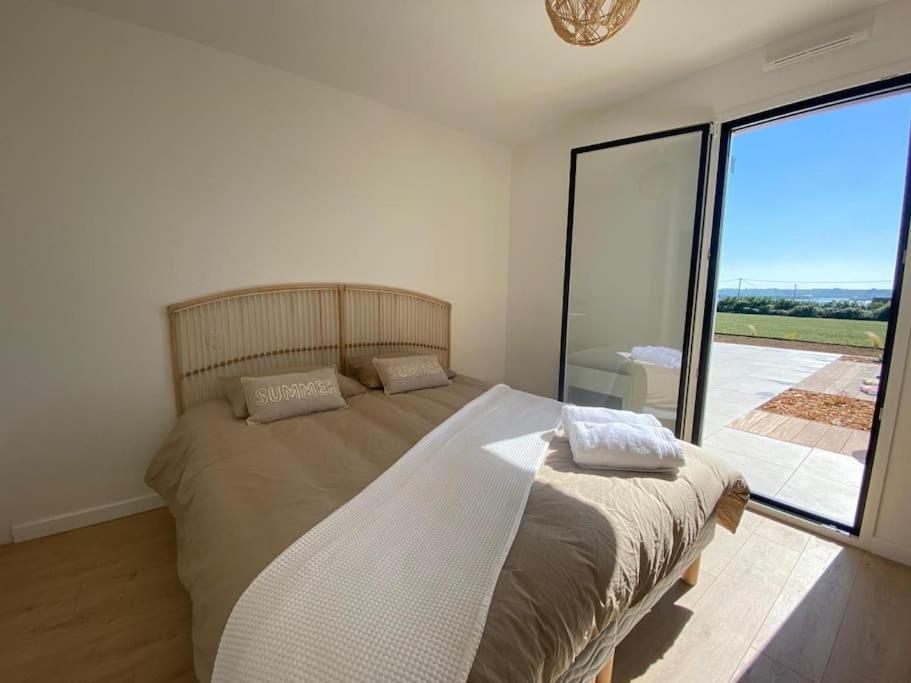Villa Neuve Pour 6 Personnes Avec Spa Carantec Exterior photo